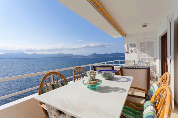 penthouse-apartment-for-sale-seafront-alcudia